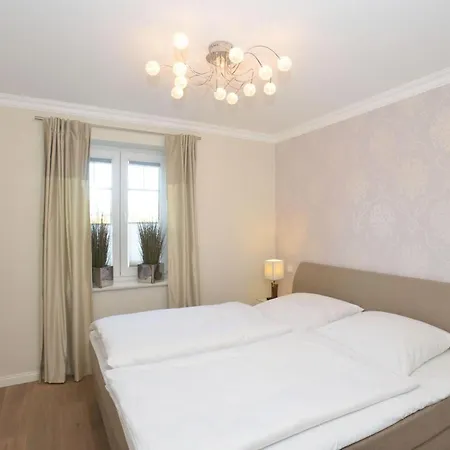 Lighthouse-exklusiv-strandnah-mit-eigener-sauna Apartment *